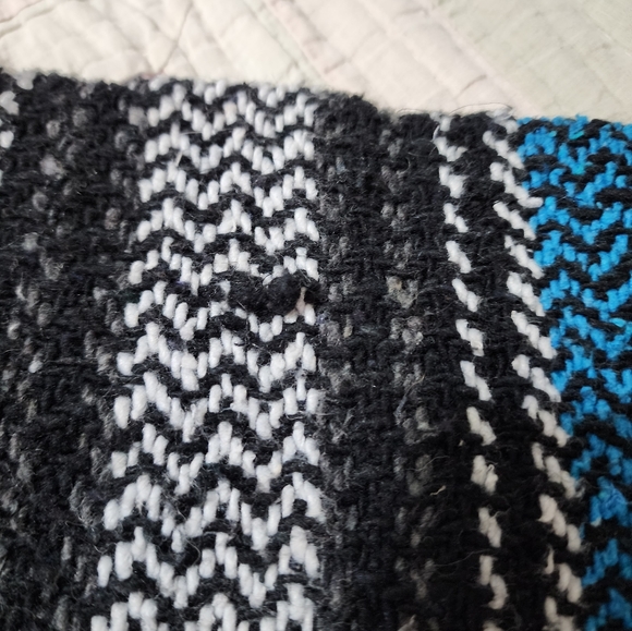 Baja Joe Sweater Men's Large Grey & Blue Hoodie Knit Poncho Long Sleeve Pockets. - Picture 7 of 7